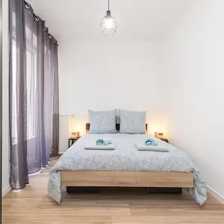 Apartment Beautiful 2 Bedrooms Close To The Sea