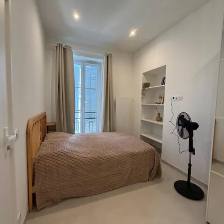 Modern And Unforgettable In The Heart Of Apartment Nice