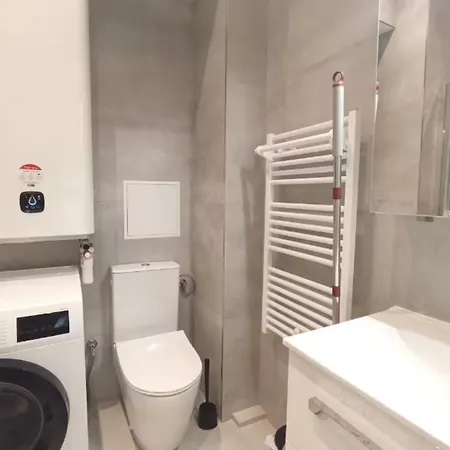 Modern And Unforgettable In The Heart Of Apartment *