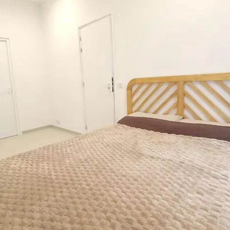 Modern And Unforgettable In The Heart Of * Nice