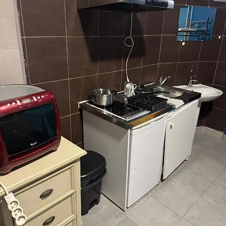 Hotel Simple - Fresh Start 2026 *