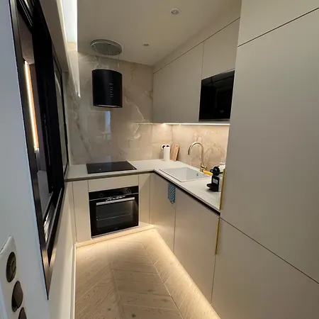 Apartment Terrasse 20m2 T2 Etoile - Hyper Centre Carre D'or