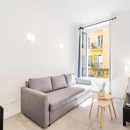 Location , Port Of Nice, Charming Flat #2 Nice