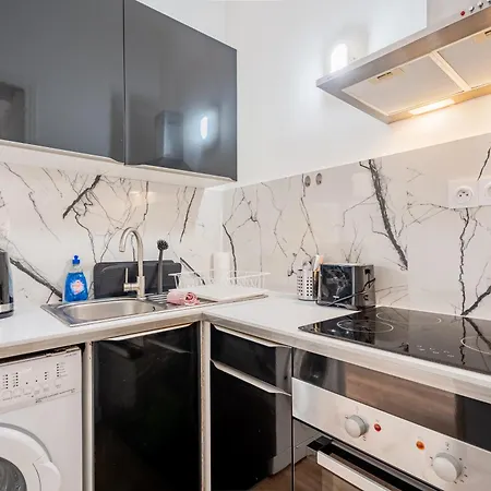 Location Of Nice, Le Port, Charming Flat 4 Apartment