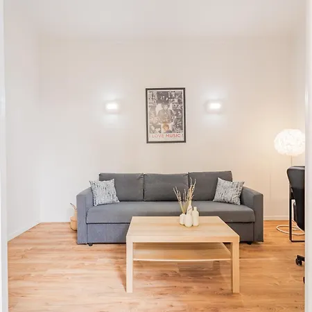 Location Of Nice, Le Port, Charming Flat 4 Nice