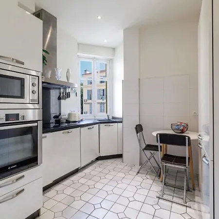 Apparemment Au Centre De Apartment Nice