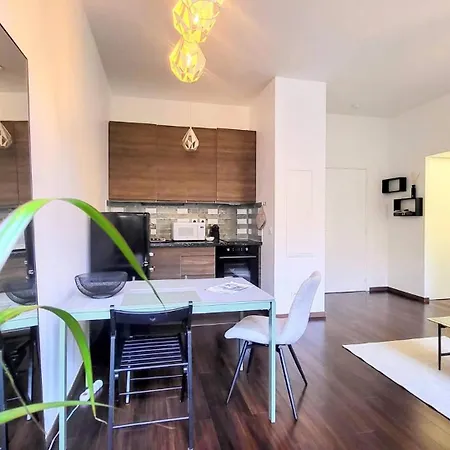 Apartment Wehost Clemenceau Sunny Palace 4 Pers 1 Bedroom Nice