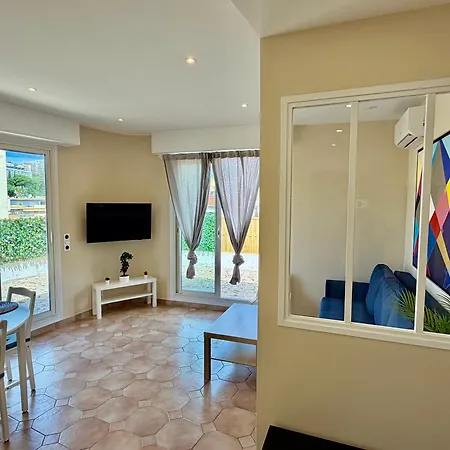Promenade Des Californie Ac Apartment