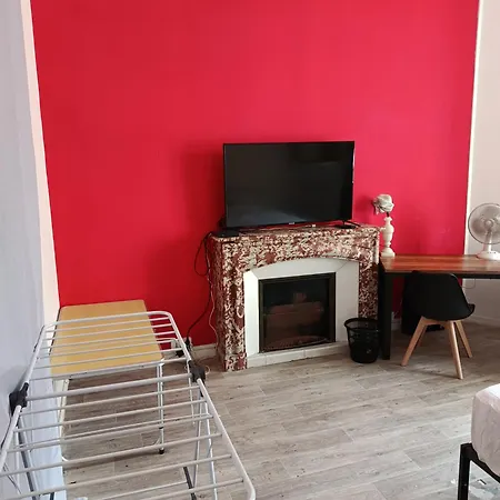 Homestay Au Centre De Proche De La Grande Climatisee Direct Tram Durandy Aeroport