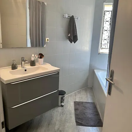 In A Private Only For Women Near Port Homestay
