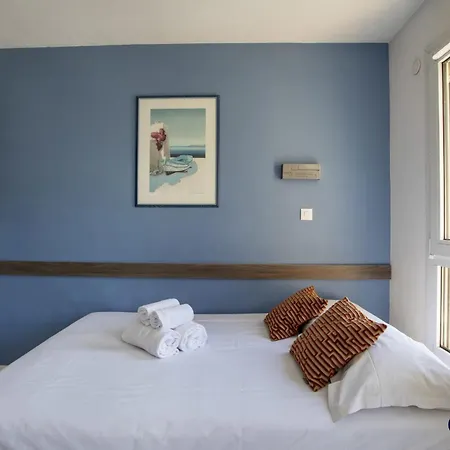 Air-conditioned Near The Train Station Apartment Nice