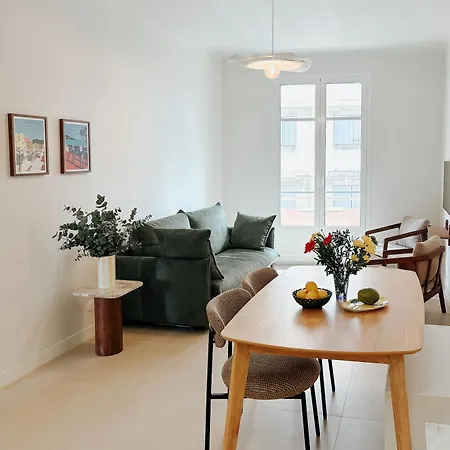 Apartment Garibaldi 2 Bedrooms, 2 Bathrooms, Ac *