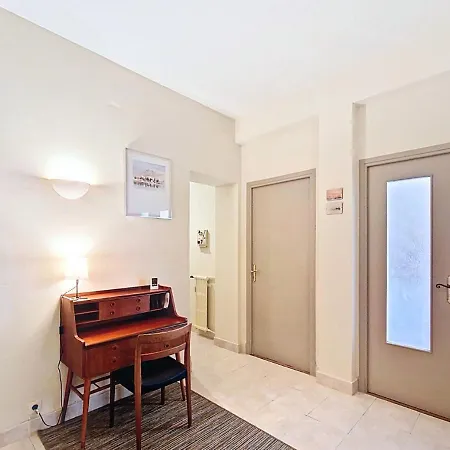 Apartment Nestor&jeeves - Le Catinat - Spacious - Balcony