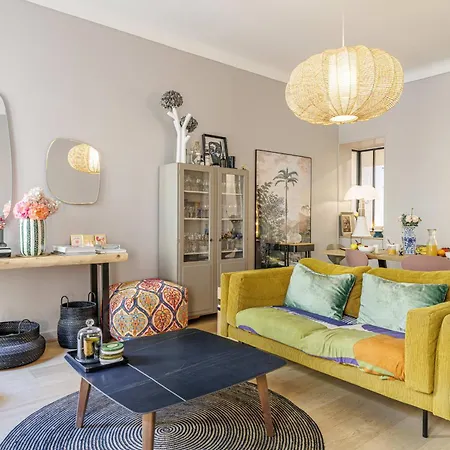 My Casa Guisol 17 - Elegant 3 Bedroom Near The Old Port