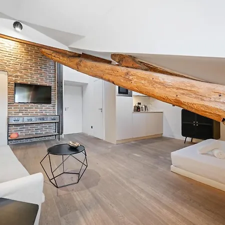 Apartment Stunning View And Air Conditionning *