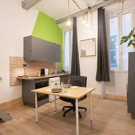 Apartment Loft Au Coeur Du Vieux-nice, A 5 Min De La