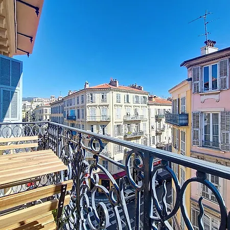 Nestor&jeeves - Urban Riviera - - Luminous * Nice
