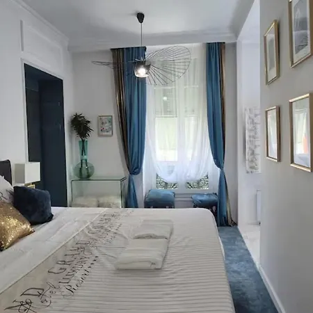 Gloria Golden Blue Apartment *