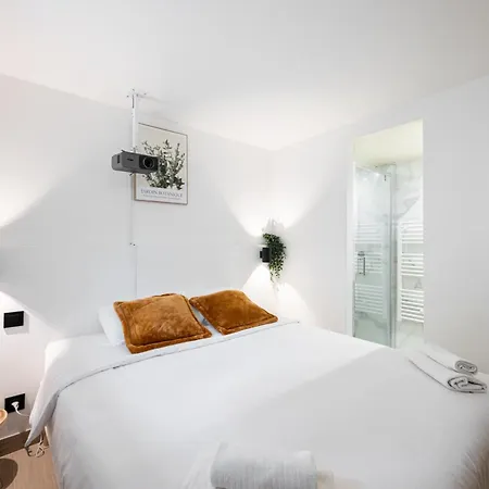 Cozy & Renovated - Close To Market Square Restaurants * Nice