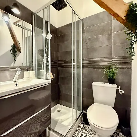 Duplex 125 M2 Apartment