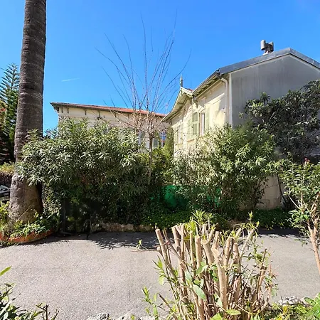 Apartment Charming & Garden - Cimiez