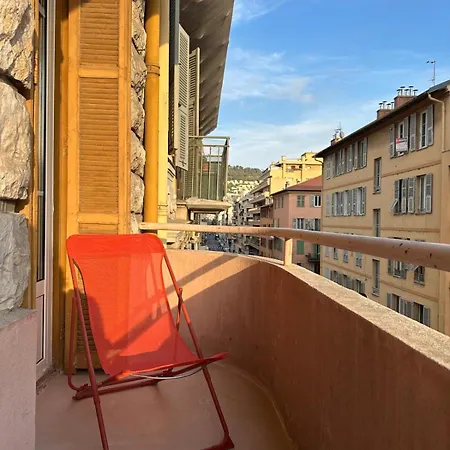 Garibaldi 2 Bedrooms, 2 Bathrooms, Ac Apartment