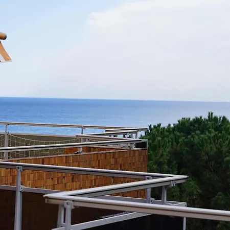 Apartment Grande Terrasse Et Vue Mer, Colline Nicoise Nice
