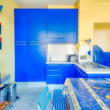 Apartment Bright Two-room With Terrace In Jean-medecin