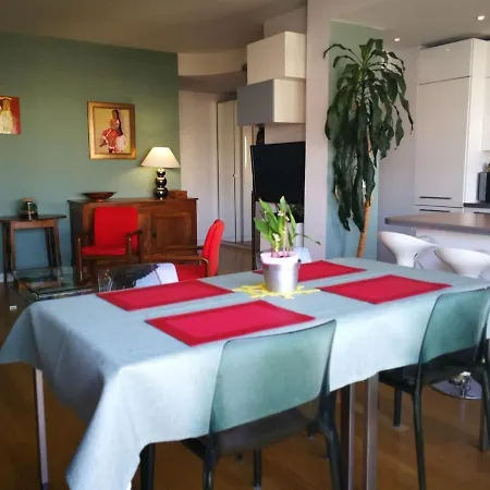Superb 2 Bedrooms, Pools, Quiet, Near Sea Apartment *