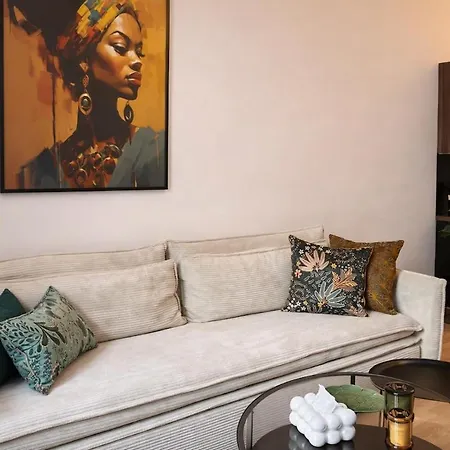 Apartment Beautiful With Terrace And Balcony *