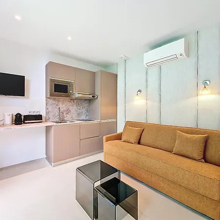 Apartment Nestor&jeeves -jardin Corail - Terrace, Ac, Walk To Nice