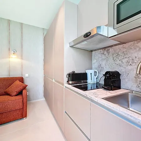 Apartment Nestor&jeeves -jardin Terracotta- Terrace, Ac, Walk To *