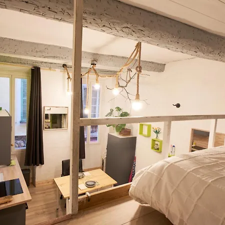 Loft Au Coeur Du Vieux-nice, A 5 Min De La Apartment Nice