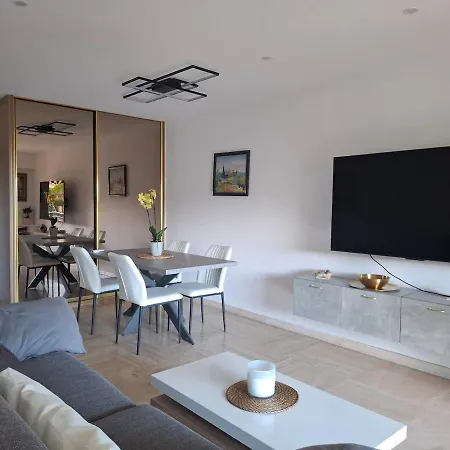 Apartment Heaven