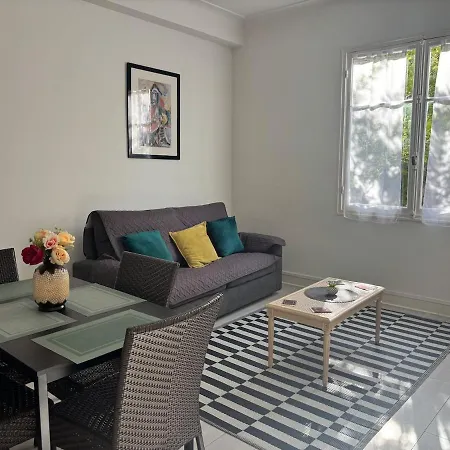 Apartment Large For 4 People Nice