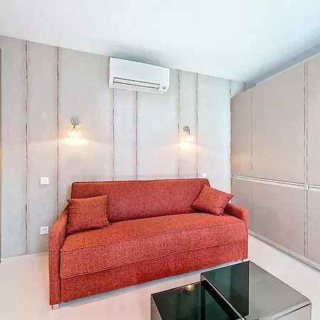 Apartment Nestor&jeeves -jardin Terracotta- Terrace, Ac, Walk To Nice