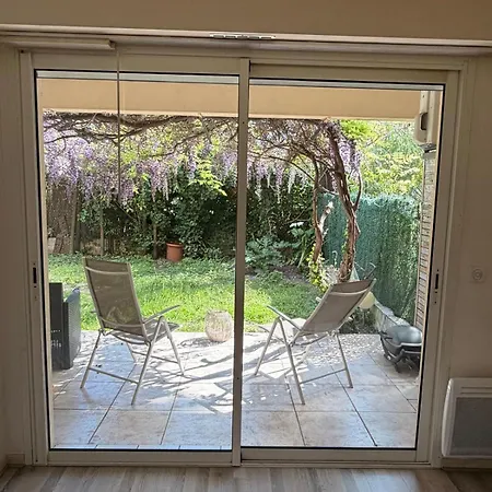 Jardin Prive 2 Pieces Garage Calme Apartment