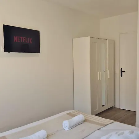 Apartment T3 Neuf Climatise 8 Pers Proche Nice