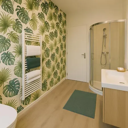 Apartment Cosy Avec Climatiseur A 5min De La Nice