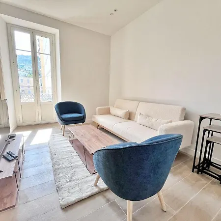 Ref 122 - Coeur De - 3 Nice