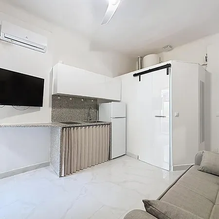 Elegant Riviera In Apartment *