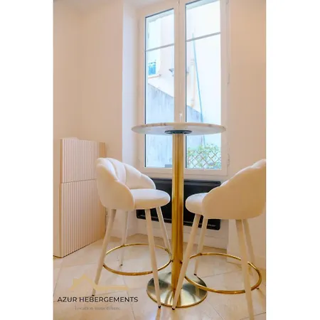 Georges 2 Pieces Lumineux Au Centre Apartment Nice