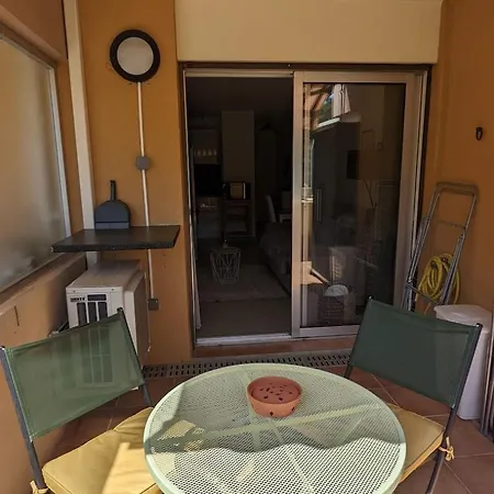 Apartment Avec Terrasse - Piscine - Tennis - Gardien