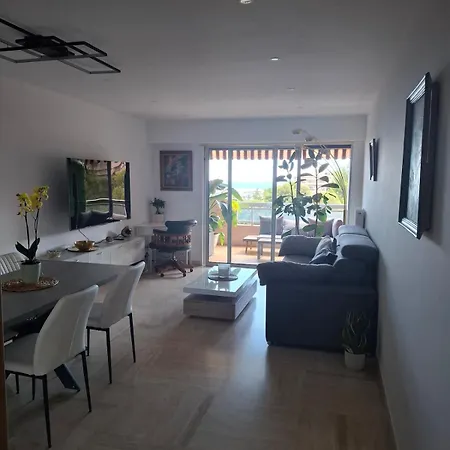 Apartment Heaven *