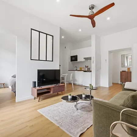 Apartment Magnifique 2 Pieces Place Massena *