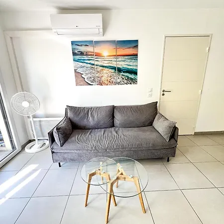 Apartment Riquier 1br Steps From Sncf *