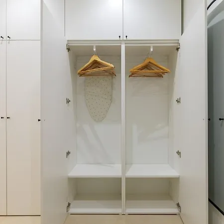 Charme Nicois, 15min De La Mer, 3 Chambres, Climatisation, Terrasse *