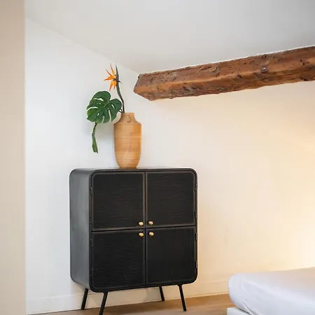 Stunning View And Air Conditionning Apartment