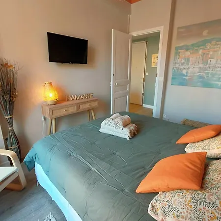 Chic Ultra Cozy Boho Au Port Of Apartment *