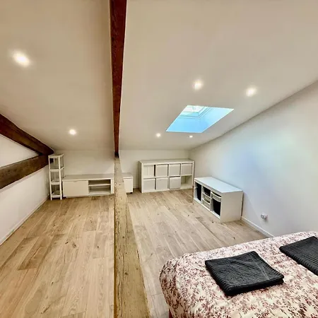 Apartment Duplex 125 M2 *